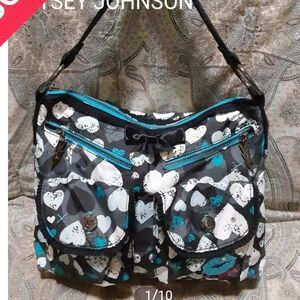 Betseyville By Betsey Johnson bag